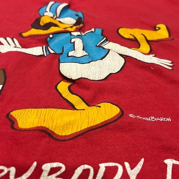Vintage 1980s Everybody Duck Cartoon Football 80s Crewneck Tee Top Shirt - Picture 2 of 7